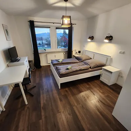 Grosse Moderne In *